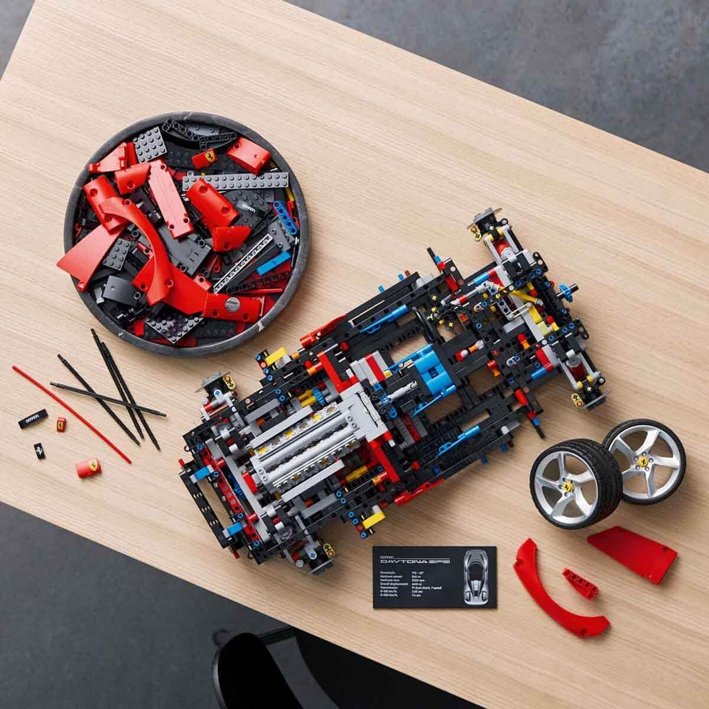 Technic Building Set (3,778 Pieces) O964327