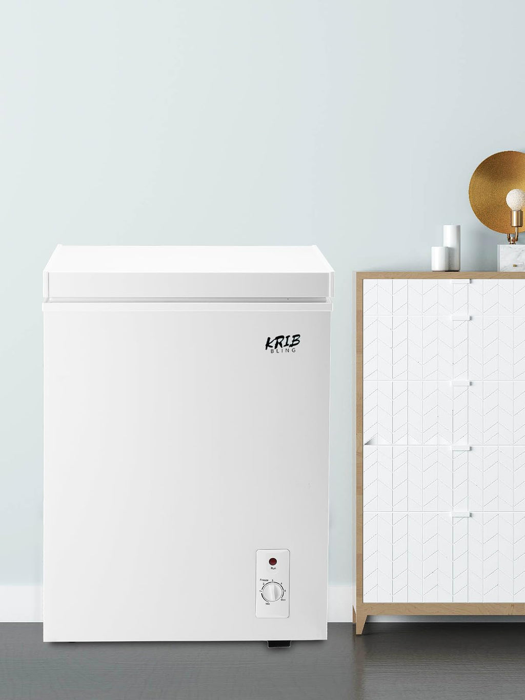 3.5 Cu.Ft Chest Freezer with Removable Basket, White L6357