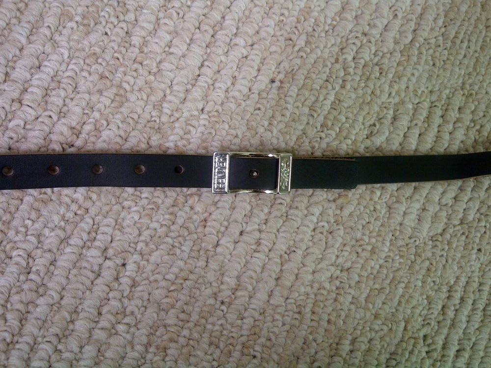 Black Leather Guitar Strap K3340