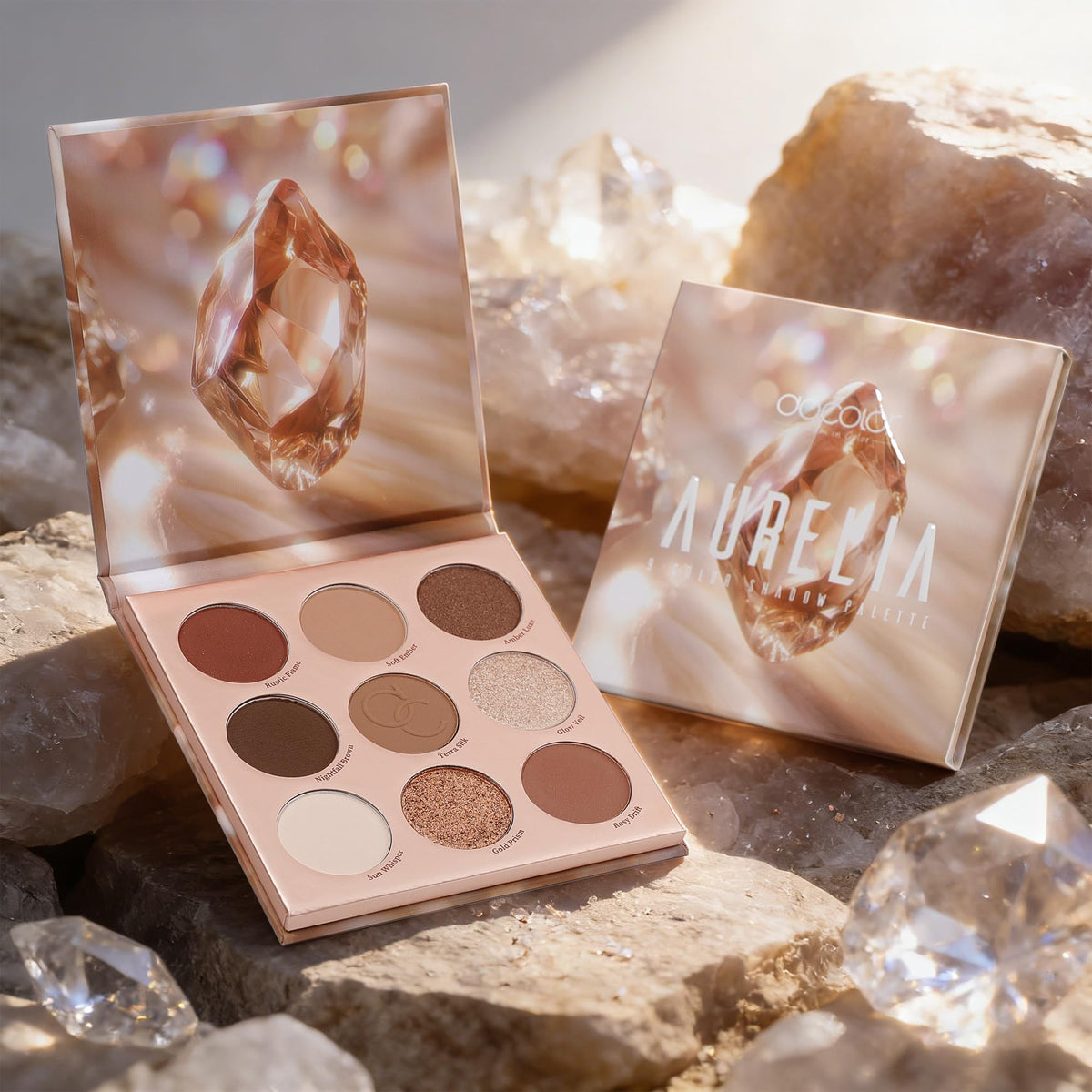 9 Colors Brown & Copper Eyeshadow Palette with Matte & Shimmer Finishes C32093