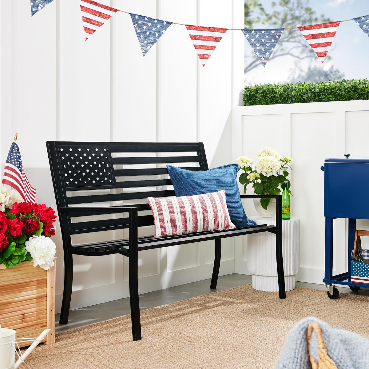 2-Person Steel Indoor/Outdoor Bench with American Flag, 790lb Capacity - Black J8872