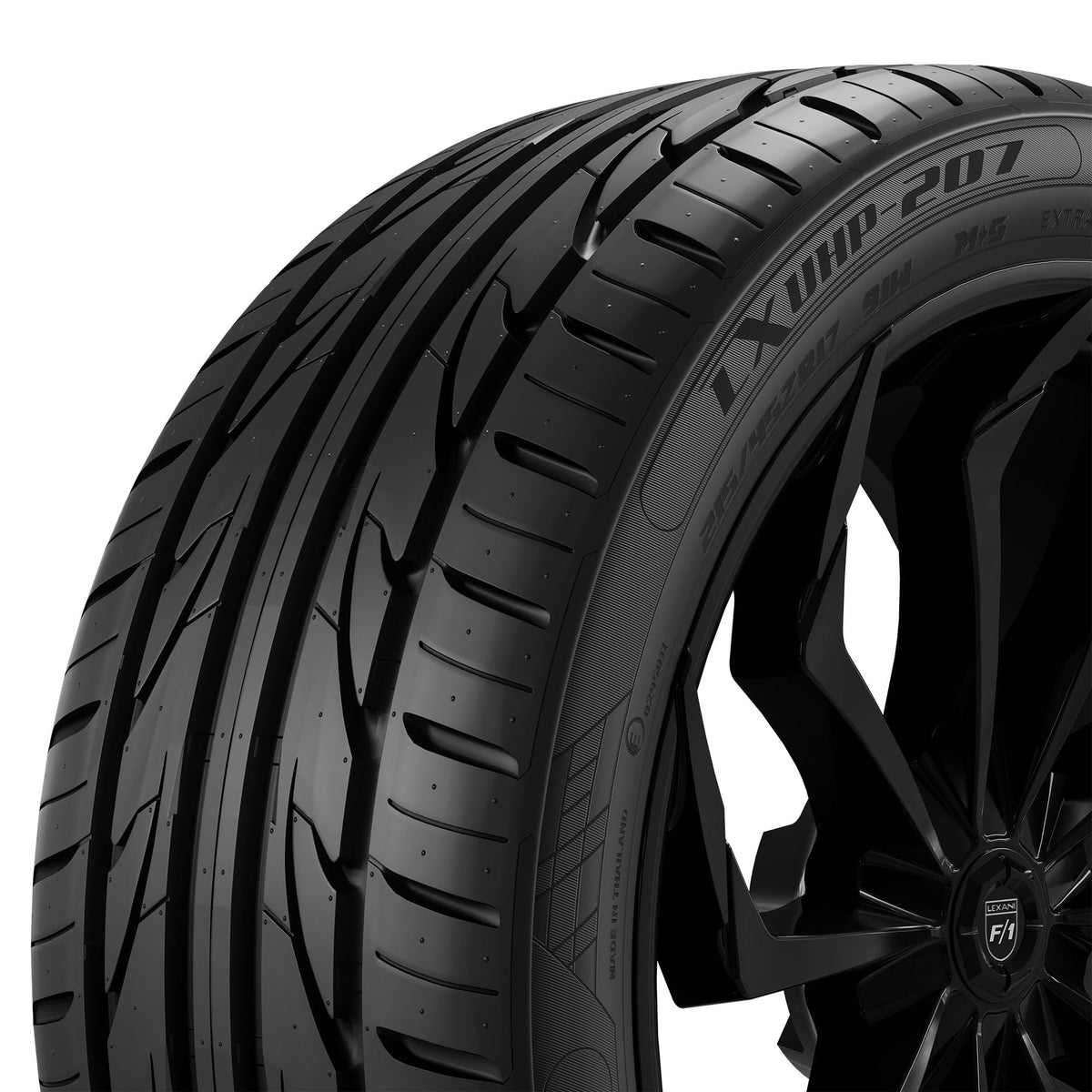 235/40ZR18 95W XL Passenger Tire Z1248