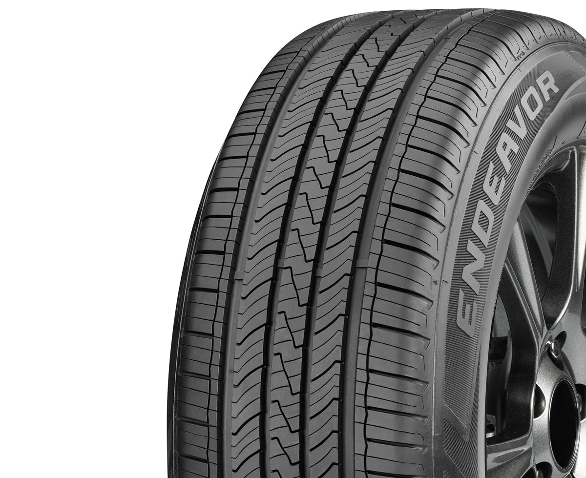 All-Season 215/60R16 95V Tire D9922