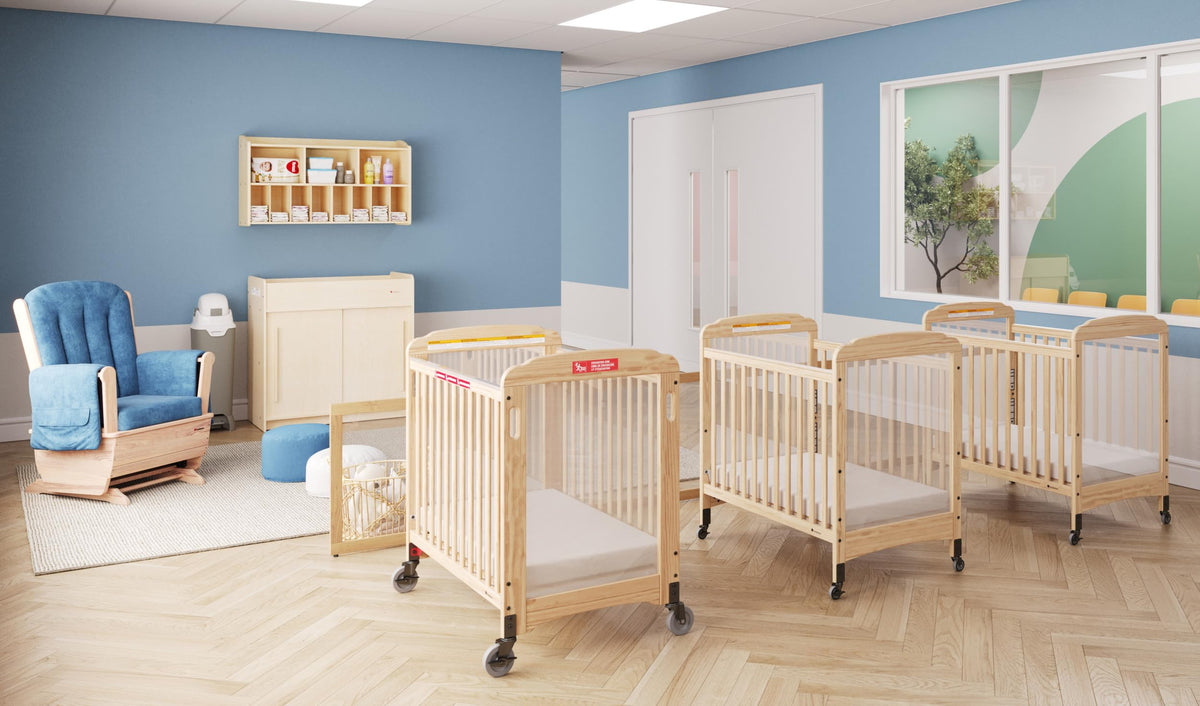 Daycare Changing Table with Built-in Shelving Y81695