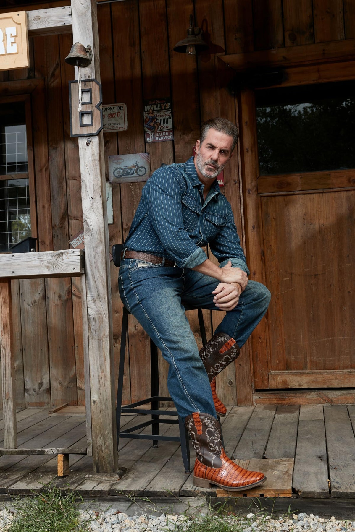 Cowboy Boots for Men Caiman Tail Print E55396