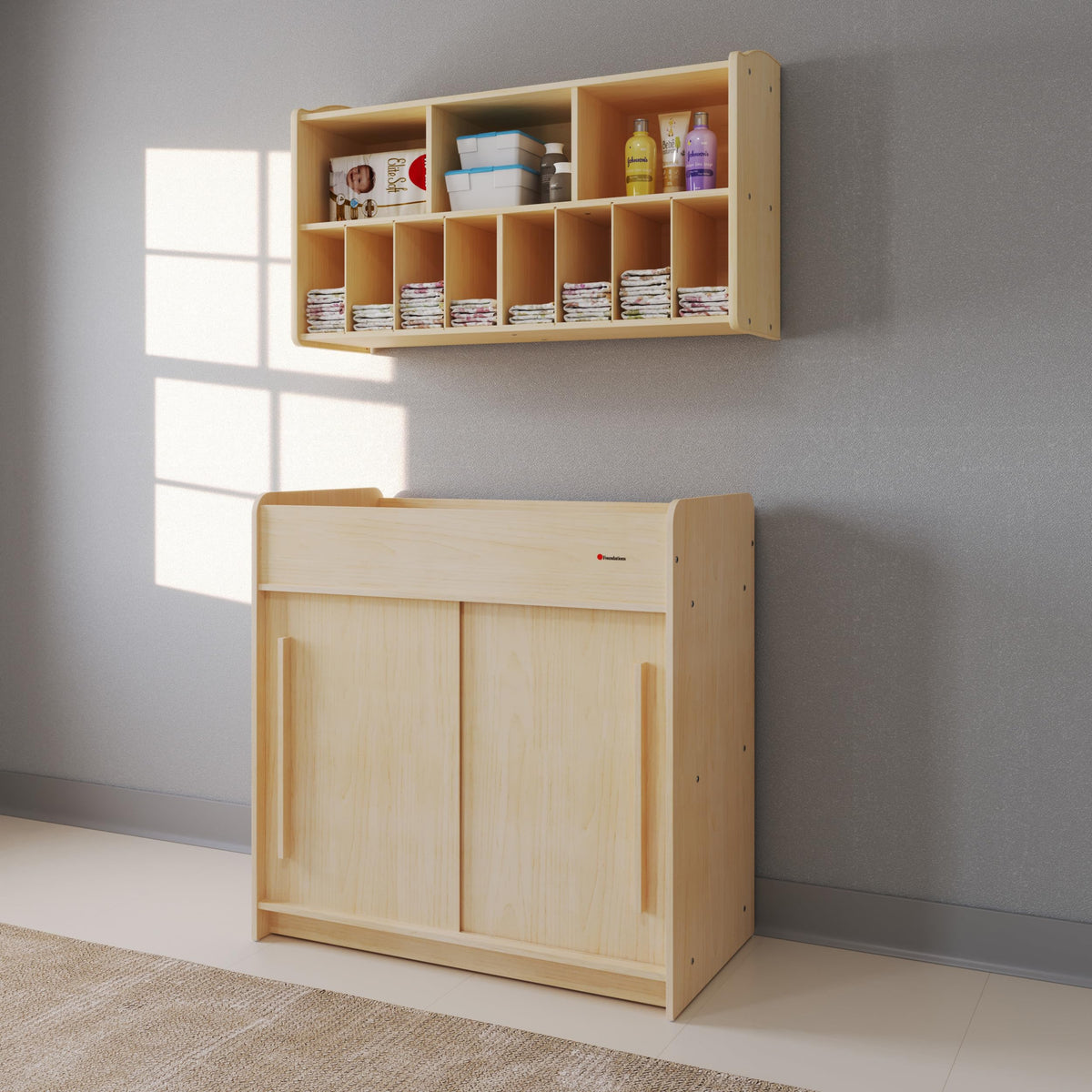 Daycare Changing Table with Built-in Shelving Y81695