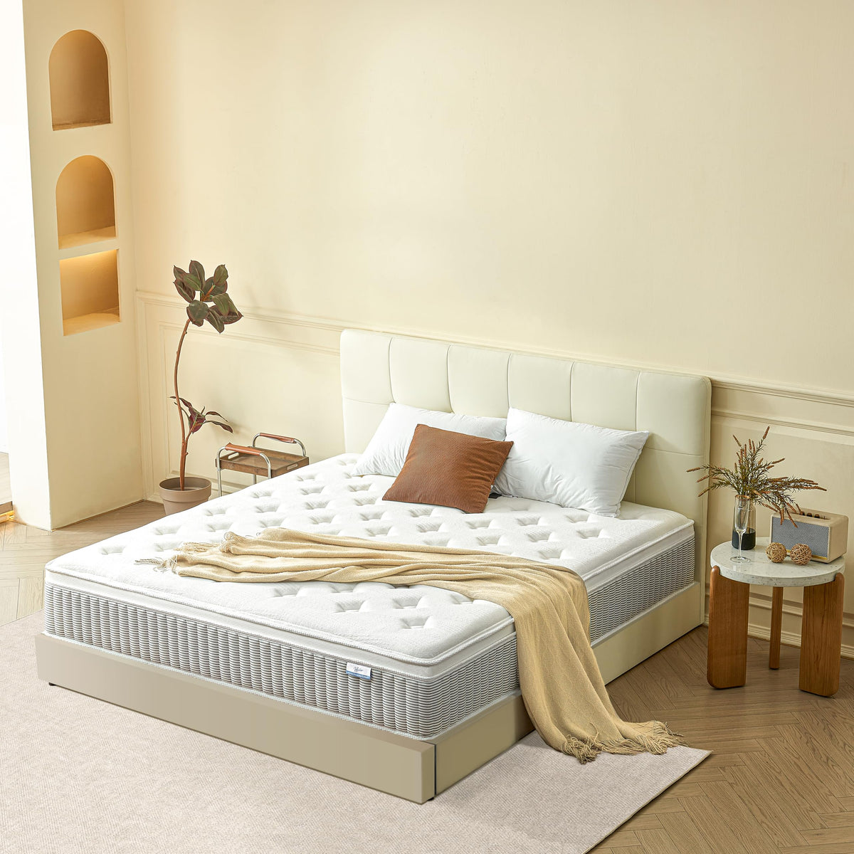 Full Size 10 inch Mattress W253